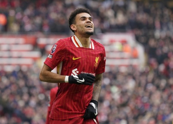 Desky: Diaz is Barcelona s main target of signing this summer, and the two sides have started preliminary negotiations