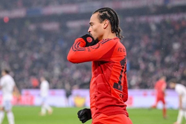 Biography: Sane has not accepted Bayern s contract extension, the club may give him a short-term contract