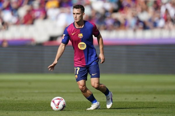 Reporter: Barcelona is willing to accept the offer for Casardo, but the player himself is unwilling to leave the team