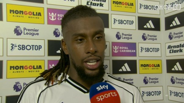 Ivobi: I judged before the game that I had a chance to break through Manchester United midfielder, and their central defenders would come rashly to grab it