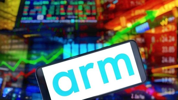 Fighting against the joint venture and Apple security architecture, Qualcomm s ADR adoption