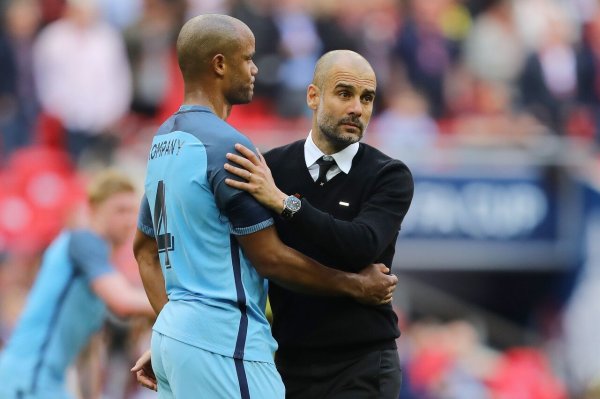 Reporter: Bayern extended Kompany s contract early because they were worried that Manchester City would poach Guardiola to take over after his contract expires.