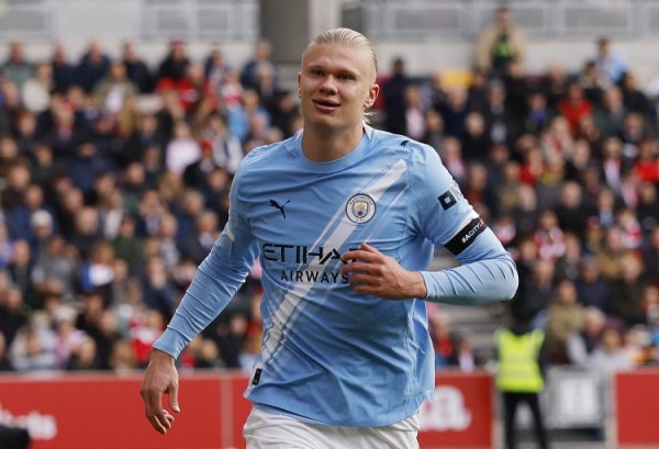 Manchester City s best goal of October: Haaland s winner against Brentford